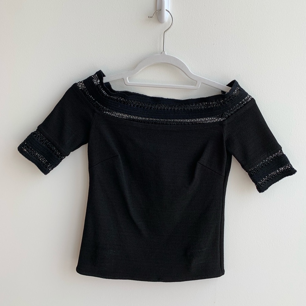 BERGDORF Off the shoulder top